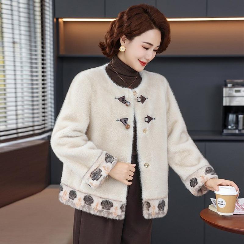 

Мама осенне-зимняя одежда имитация кожи толстое пальто теплое новое для среднего и пожилого возраста благородный норковый плюшевый мех топ женский 4XL [recommended 135-72.5kg]