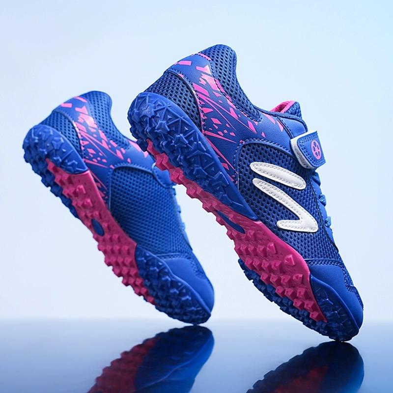 Professional children's football shoes breathable mesh new Velcro primaryschool students men's and women's broken nails football shoes rotating buckle