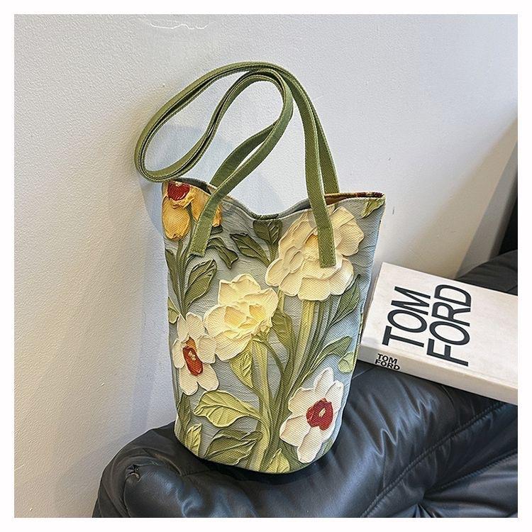 2025 New Oil Painting Floral Bucket Bag for Women High-End Design Large Capacity Tote Handbag Versatile Shoulder Bag for Daily Commute Office Use
