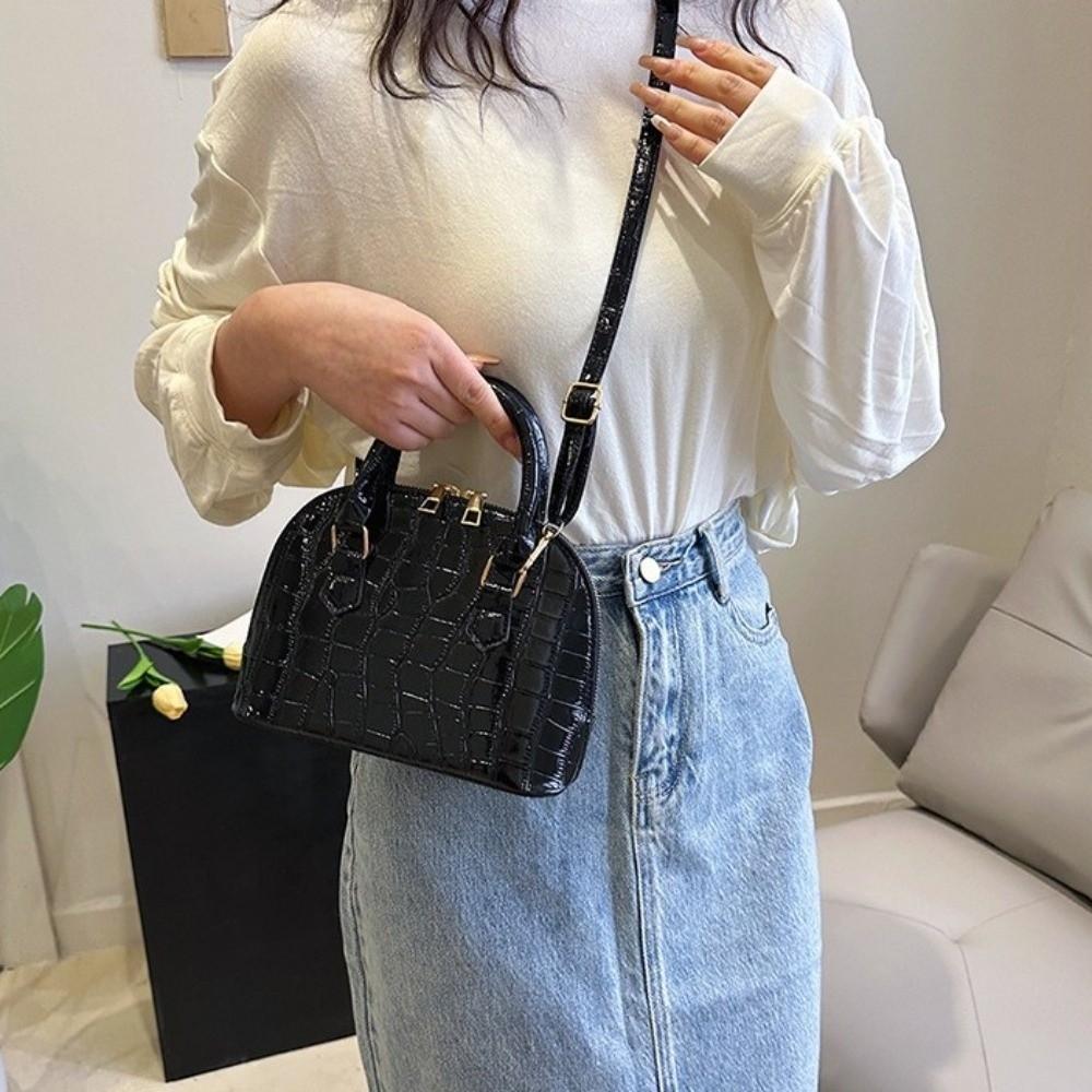 PU Leather Shoulder Bag French Style Women Handbags Vintage Crocodile Pattern Shell Bag  Women