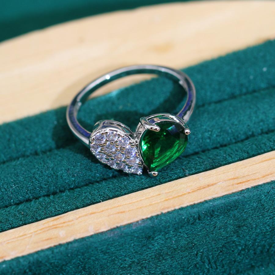 2024 New Zircon Heart Necklace Earrings Earrings