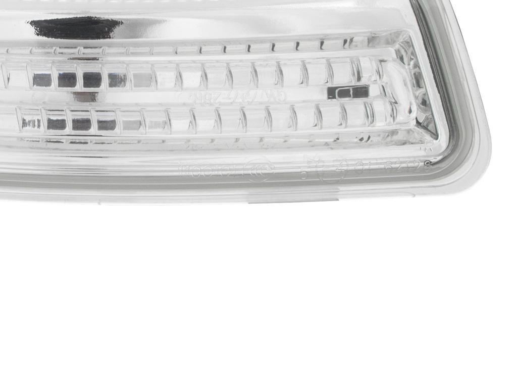 Mercedes W204 C-Class 07-11 right mirror indicator