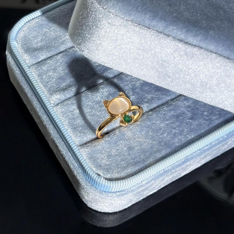 Exquisite Y2K Pink Cat Eye Stone Ring: Stylish, Sweet, and Fashionable Finger Accessory for Women