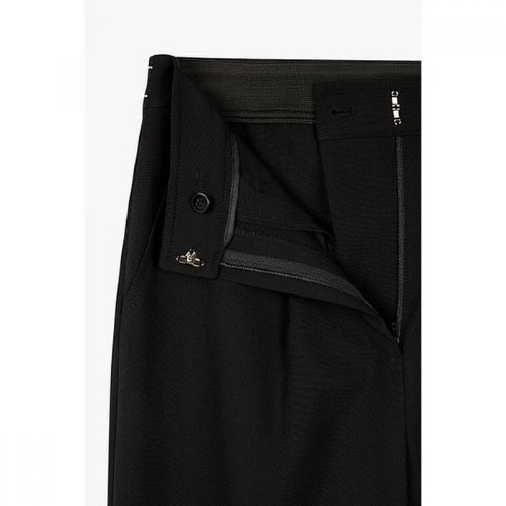 Vov Back Lettering One Tuck Wide Pants 7156230003 
