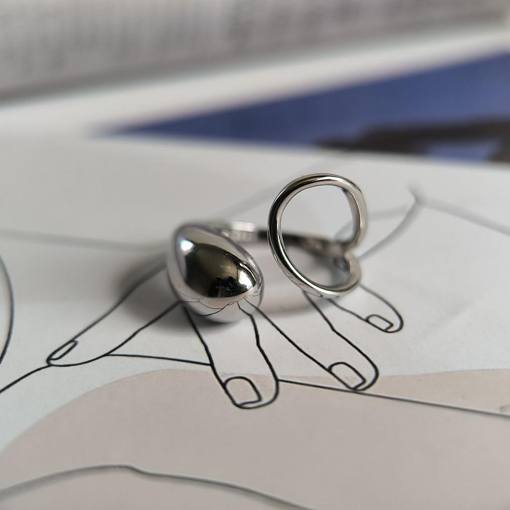 Silberring ohne Steine, Gewicht des Artikels 4,29 g (2185727)