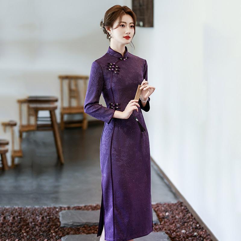 Purple Mother Outfit National Style New Chinese Long Autumn Long Sleeve Improved Cheongsam Women's High Sense Retro Waist Autumn and Winter