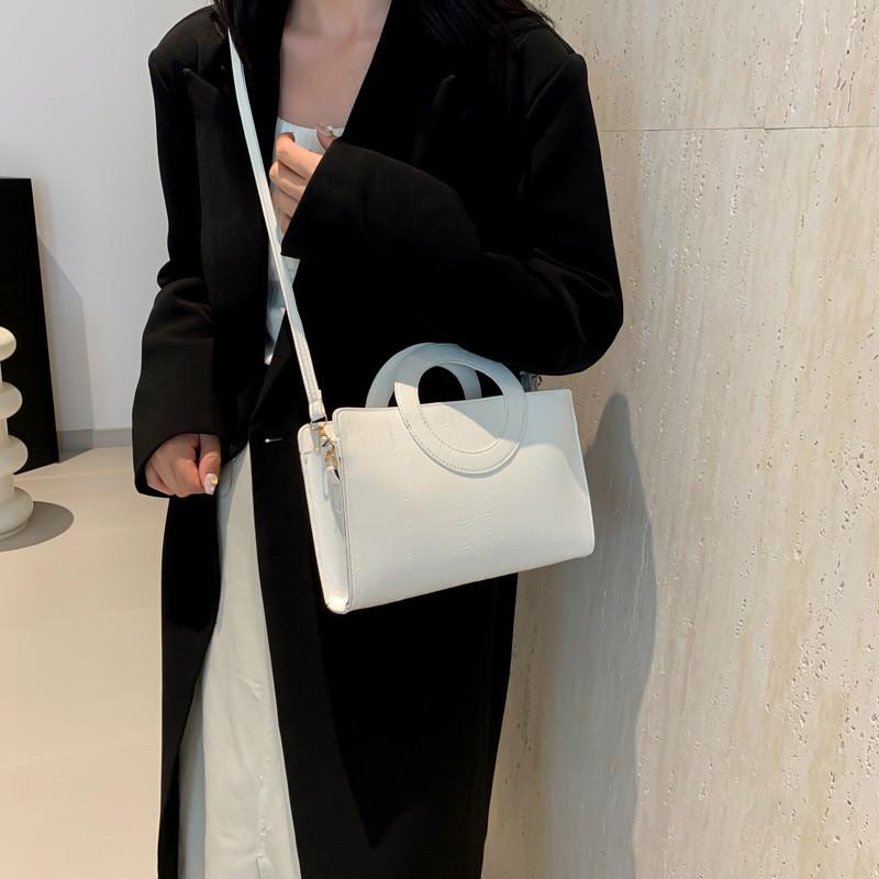 Trendy Fashionable Small Square Handbag With Spacious Interior For Everyday Use