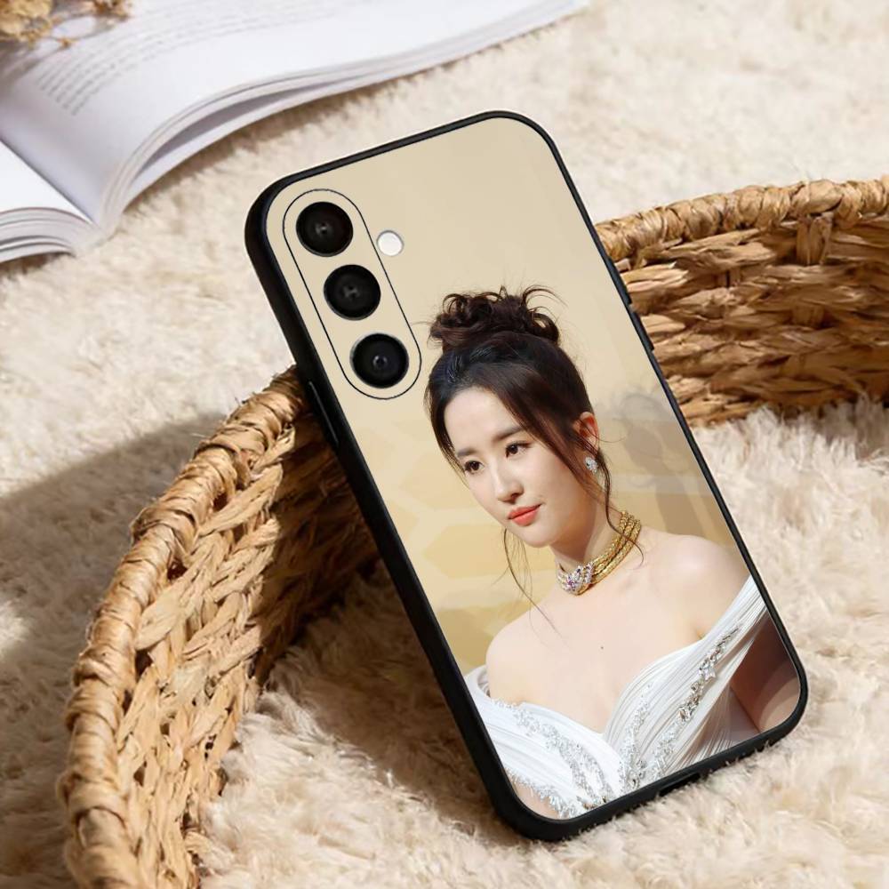 Crystal Liu Phone Case For Samsung Galaxy A13,21s,22,31,32,52,53,71,72,73,Soft Black Cover