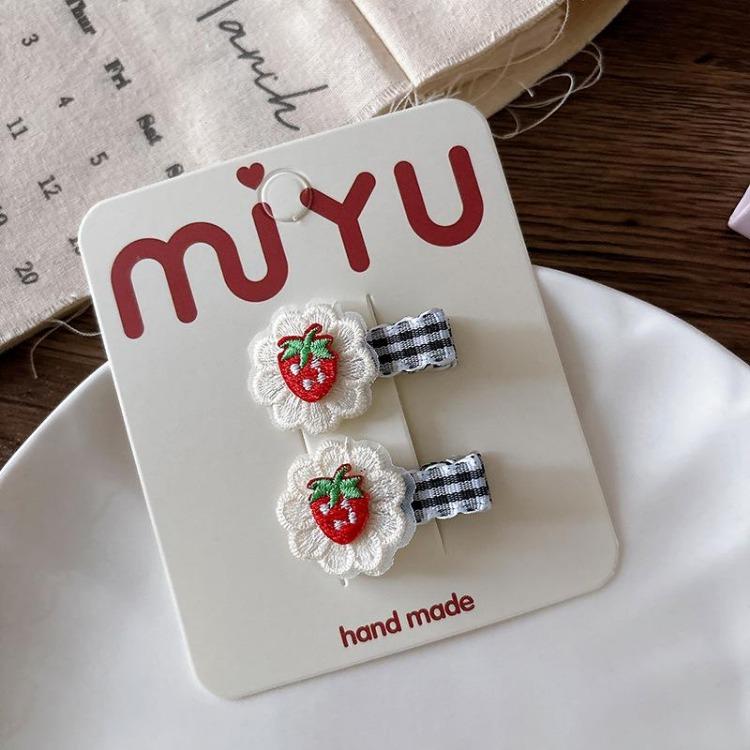 2pcs Korean Style Red Black Plaid Hairpins Strawberry Cherry Embroidery BB Clip Children's Hair Clip Bangs Clip Hair Accessories