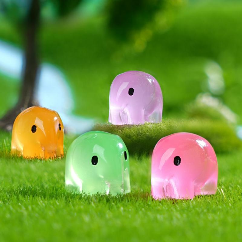 10/20/50pcs Miniature Resin Luminous Elephant Figurines for Garden Home Desk Ornaments Kawaii Animal Micro Landscape Accessories