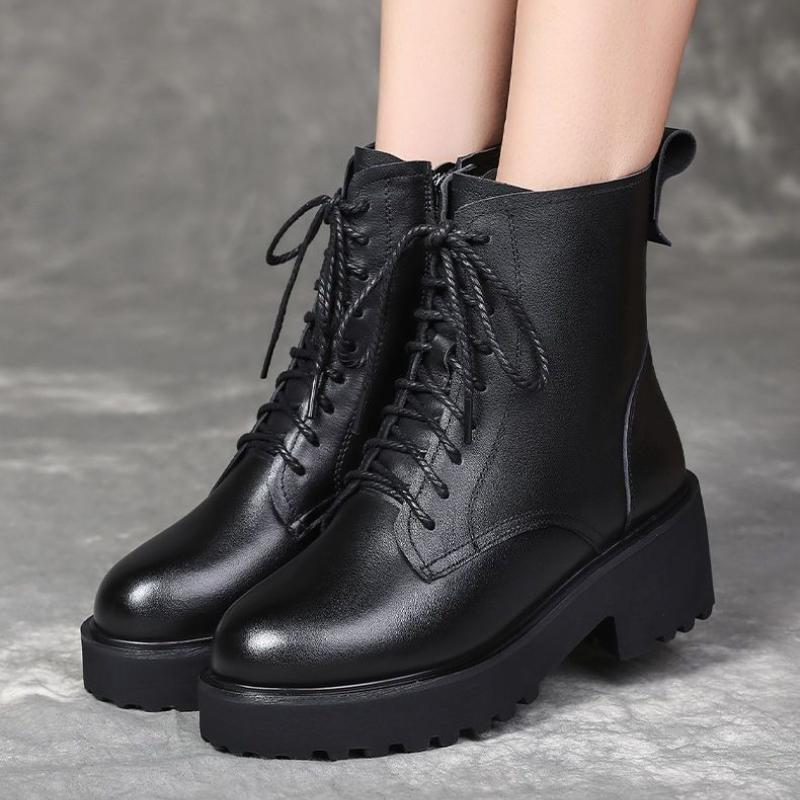 Autumn Winter Round Toe Chunky Booties Black Leather Fleece-Lined Lace-up Women's Ankle Boots Trend 2025 Pu Female Short Shoes