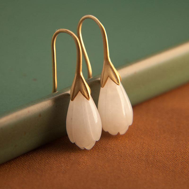

Gold-Plated Floral Drop Earrings with Imitation Hetian Jade