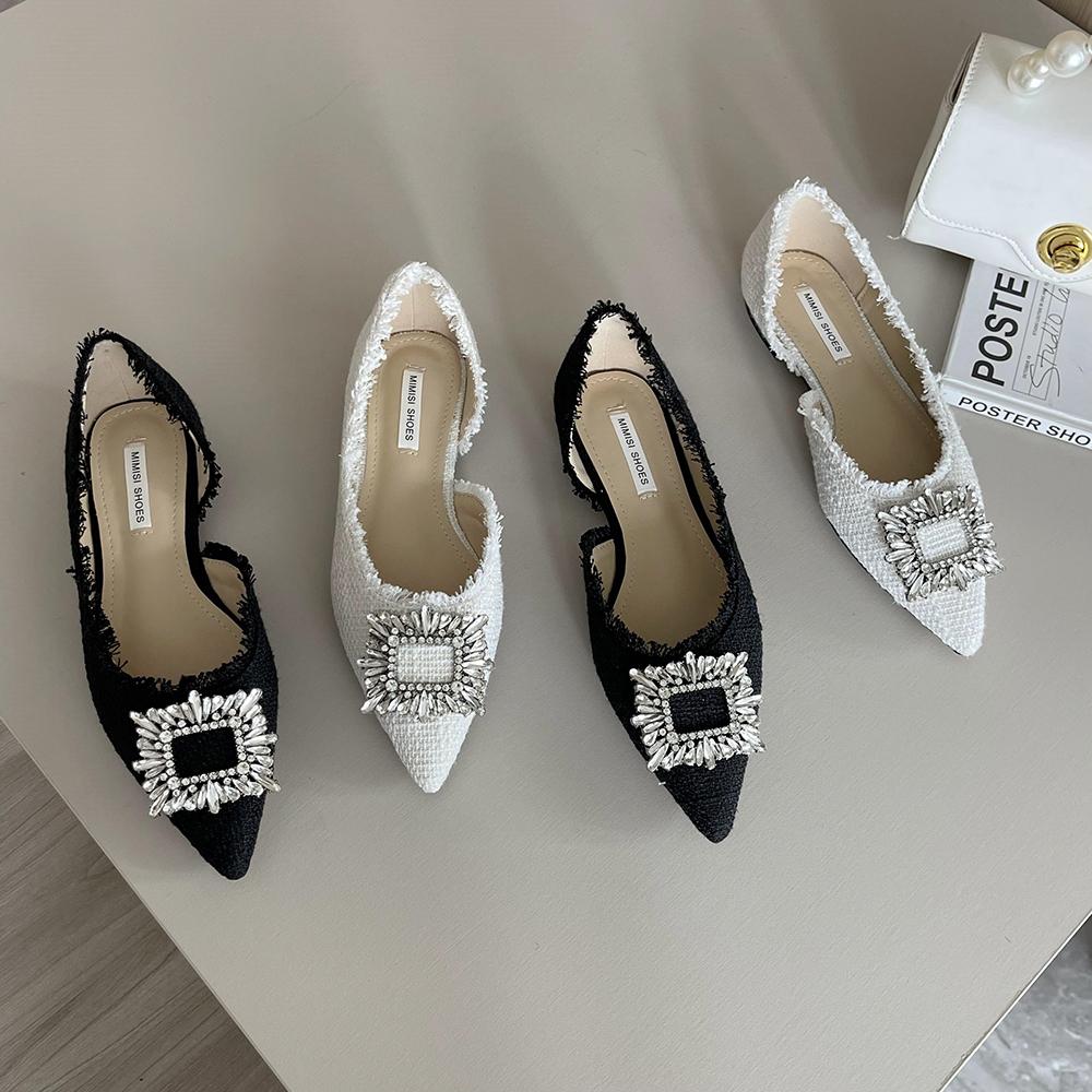 Mode Spetsig Tå 2024 Nyheter Dam Loafers Klänningsskor Casual Tofflor Mules Skor Svart/Vit Strassspänne Balettloafers