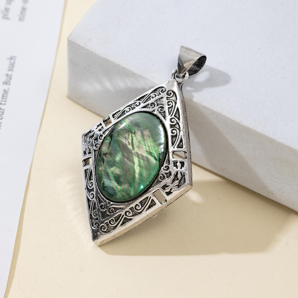 Sommerfarbe Muschel Anhänger Rhombus Spitze Anhänger 49x34mm Für Schmuckherstellung DIY Halskette Armband Ohrringe Zubehör