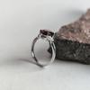 Серебряное кольцо с искусственным гранатом nano, вес изделия 2,45 гр (60002422)