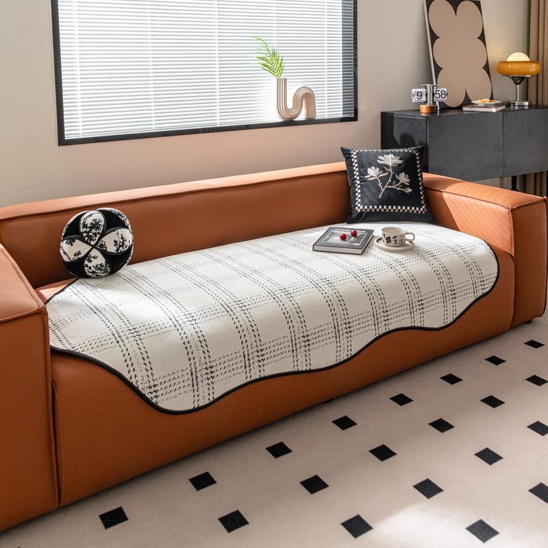 

Simple High-End Sofa Seat Cushion Universal In All Seasons New French Light Luxury Anti-Cat Scratch One-Piece Sofa Cushion Cloth 70*70cm