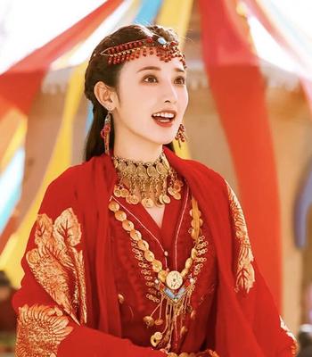 Donggong Xiaofeng Metal Coin Tassel Necklace Clavicle Chain Ancient Costume Exotic Dunhuang Desert Photo Accessories Female