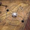Battery-Free Perpetual Motion Celestial Ornament Science Themed Desktop Decor for Home Study Holiday Gift