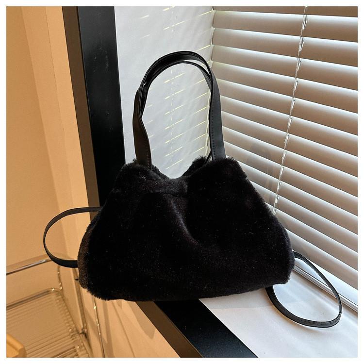 

Stylish Korean Plush Bucket Bag For Women In Black White And Khaki Perfect For Daily Use чёрный