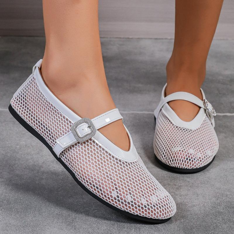 Summer New Women's Shoes Mesh Casual Sandals Women's Mesh Breathable Word Buckle Flat Bottom Cool