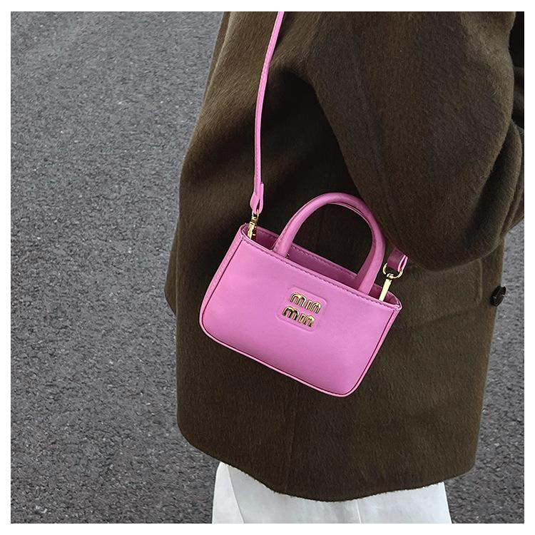 2025 Children's Retro Oil Leather Crossbody & Coin Purse: European & American Fashion for Girls