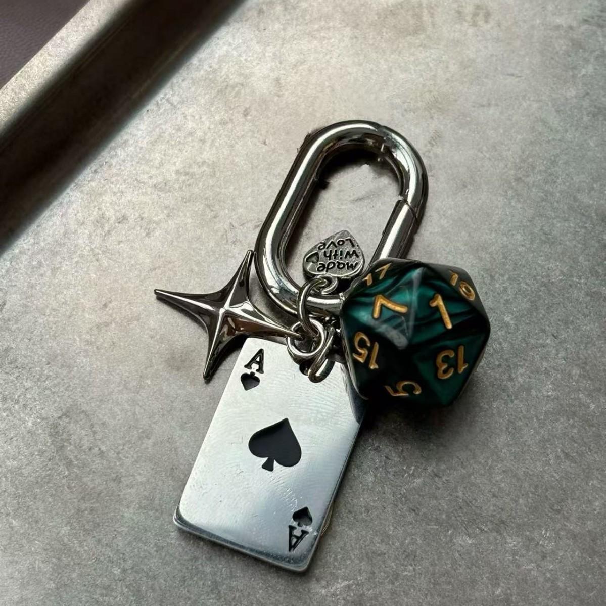 Special-shaped Dice Bag Hanging Multi-sided Dice Keychain Pendant Sieve Key Chain Satchel Pendant Jewelry Pendant оливковое зеленый