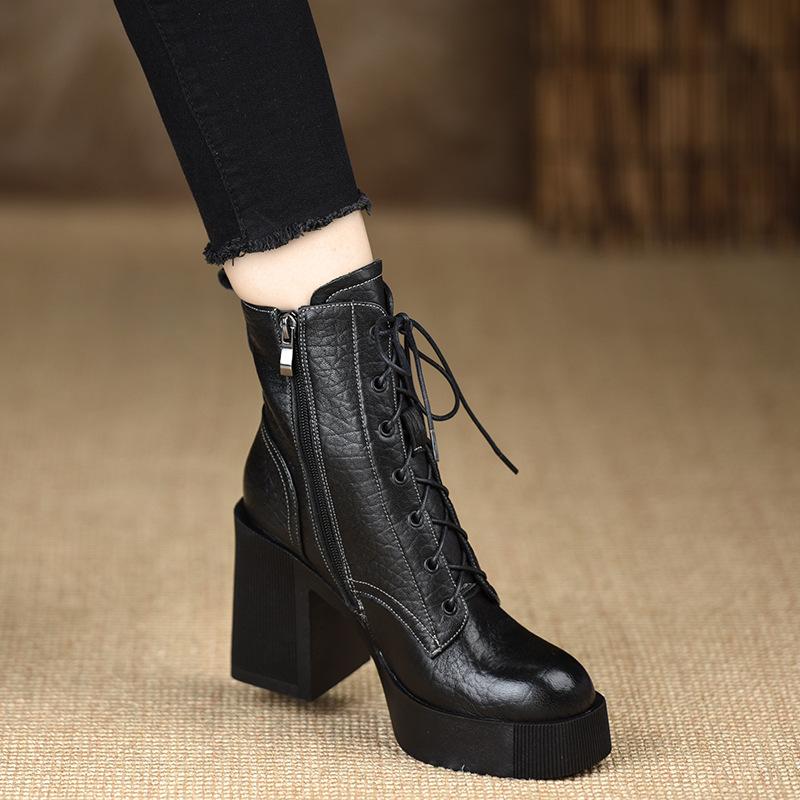 

French thick-soled waterproof table Martin boots women s thick-heeled thin boots 2025 new autumn and winter super-high heel heightening short boots 34 чёрный