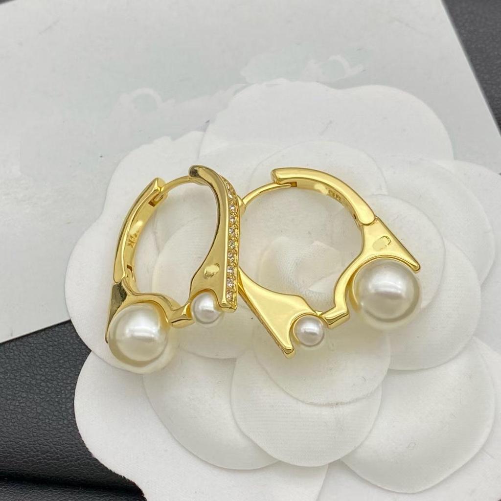 D Family Rhinestone Earrings: Classic Design with Pearls, Silver Needles, and a Touch of Luxury