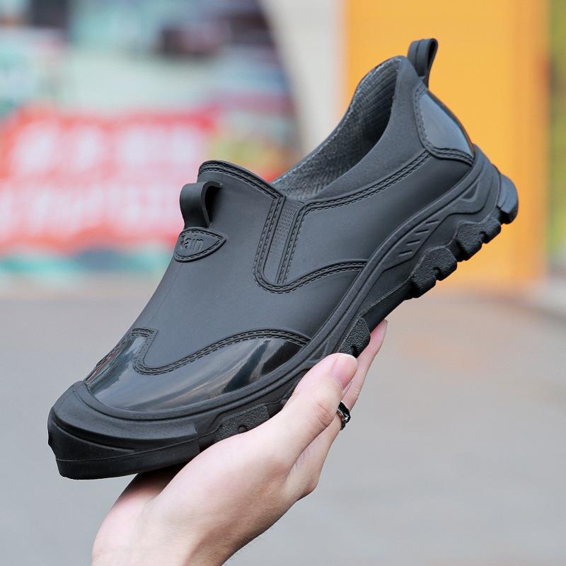 Fashion Waterproof Cross-Border Men's Rain Shoes Fashionable Short Socks Thickened Warm Rubber Work Anti-Slip Fishing Kitchen Rain Boots