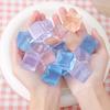1 peça de Brinquedo Squishy de Cubo de Gelo de Cor Sortida, Bola de Estresse Transparente de TPR para Apertar, Brinquedo Sensorial Fidget para Alívio de Autismo, TDAH, Ansiedade