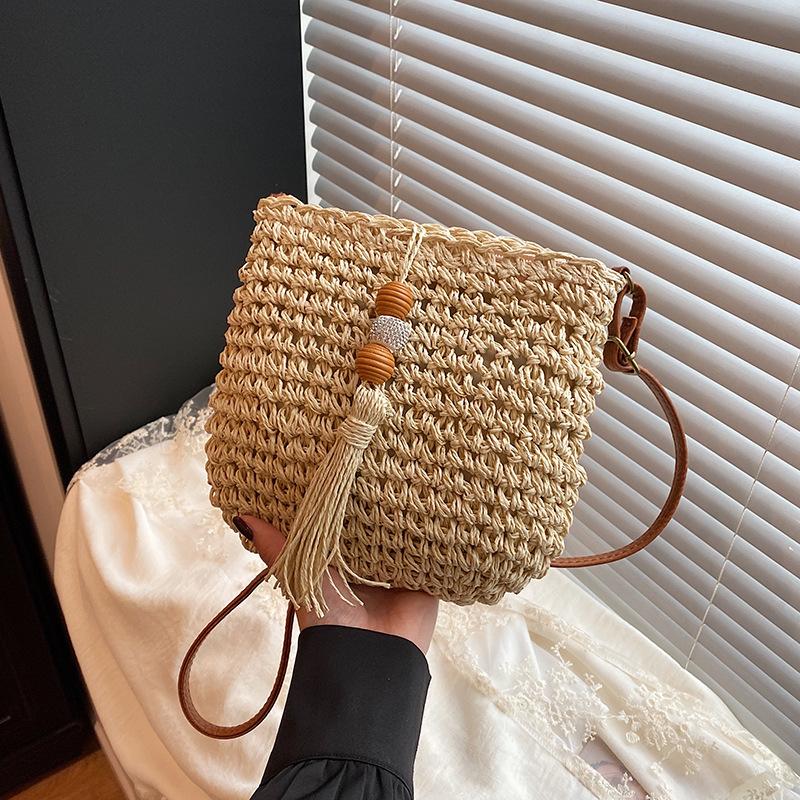 2025 New Summer Women's Woven Crochet Tote Bag Beach Vacation Shoulder Bag Lightweight Cotton Linen Boho Hollow Out Purse