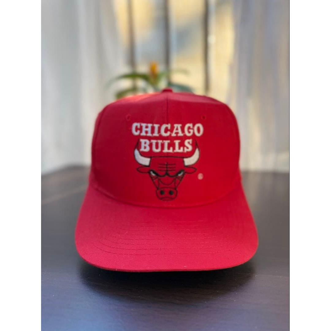 Used 90s nba cap chicago bulls