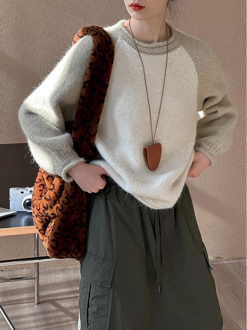 

Juzhi 2024 Осень/Зима Корейский Стиль Рукав Реглан Цвет Блок Свитер One Size