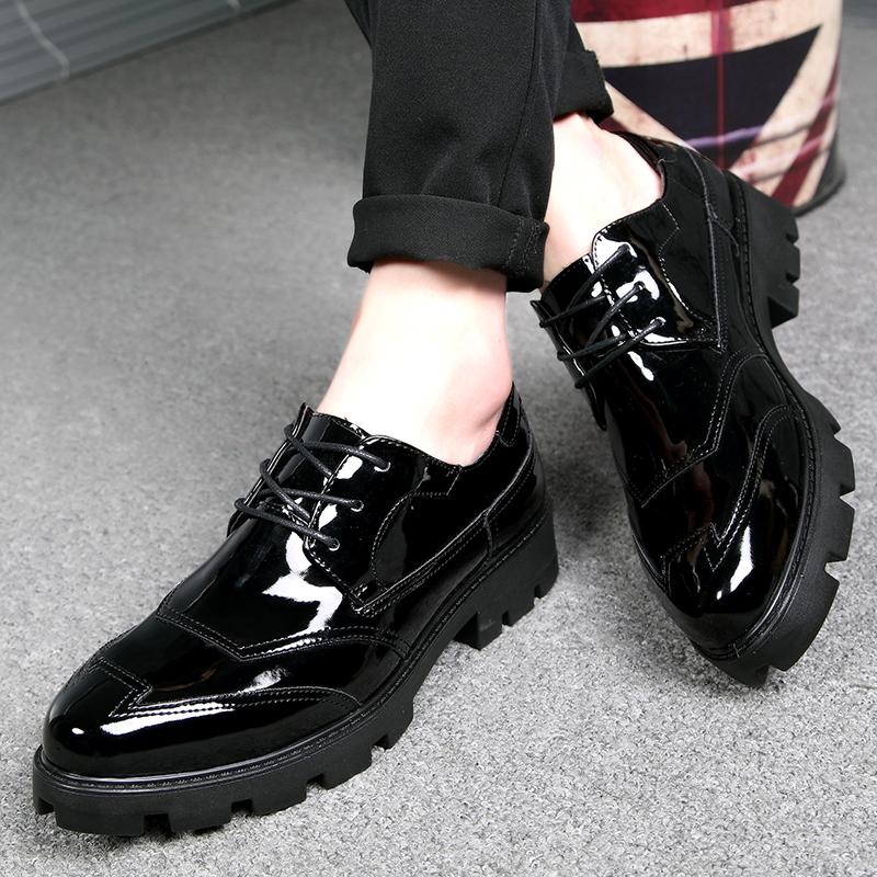 38-44 Men's Plus Size Fashionable Thick Soled Glossy Casual Leather Shoes Business Leather Shoes Block Shoes