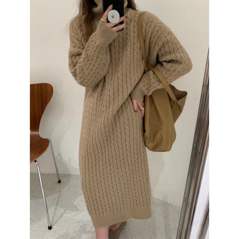 Ayollar kuz va qish yangi bo'sh va dangasa pastki trikotaj ko'ylagi ichida uzun ko'ylak bilan burama moda turtleneck sviter