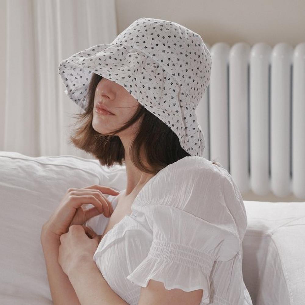 Allincomplete Violetta Bucket Hat 2 Colors White (Violetta Shirring)