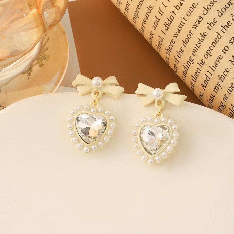 Sweet Loving Heart Pearl Bow Earrings Silver Needle High-Grade Earrings Flower Earrings Women's Elegant Ornament