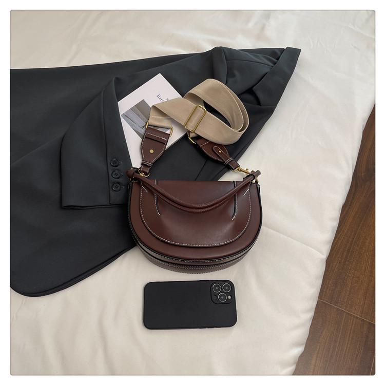 2025 Women's High-End Fashion Crossbody Tote Saddle Bag