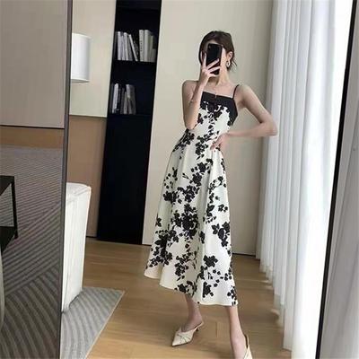 Falda de tirantes francesa Temperamento Vestido de tirantes floral para mujer En verano Nuevo estilo Estilo maduro Cintura ajustada Ceñido Falda larga