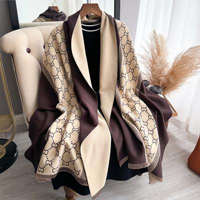 Accessoires – Schals & Tücher