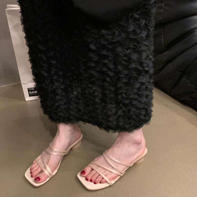 

Дизайнерские летние женские тапочки, модные женские туфли на открытом воздухе, для пляжного отдыха, шлепанцы на низком каблуке, женские удобные туфли с узкими ремешками Size 35(foot 22.5cm) розовый