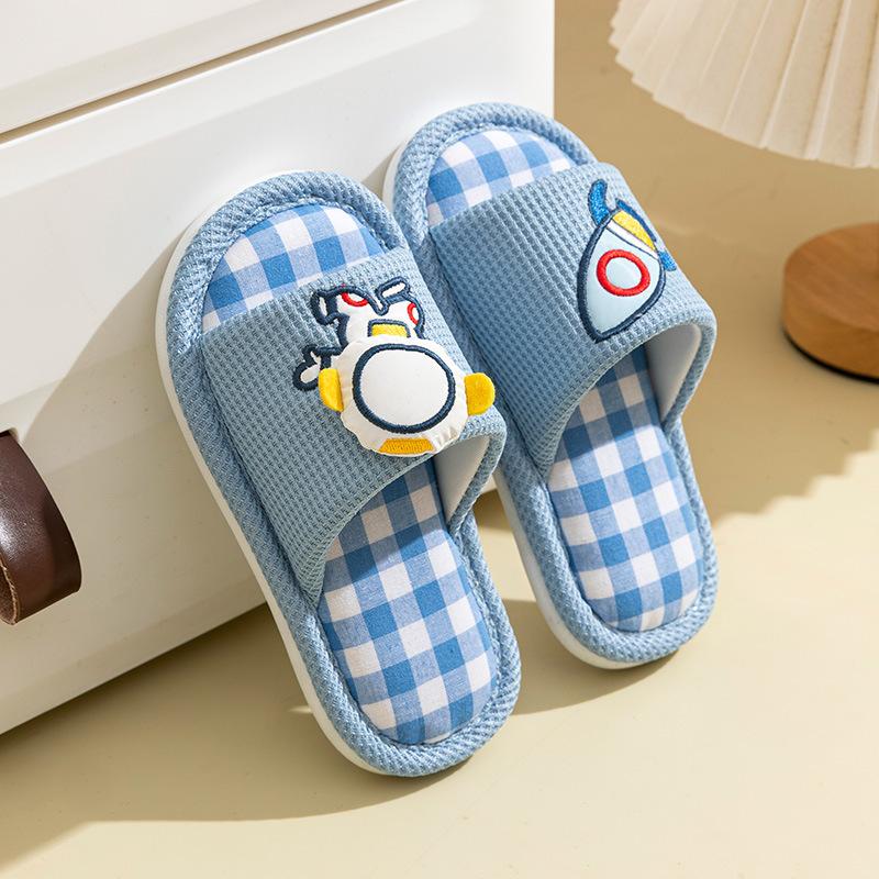 Children's linen slippers spring and autumn cute girls and boys household indoor summer baby non-slip silent soft bottom slippers