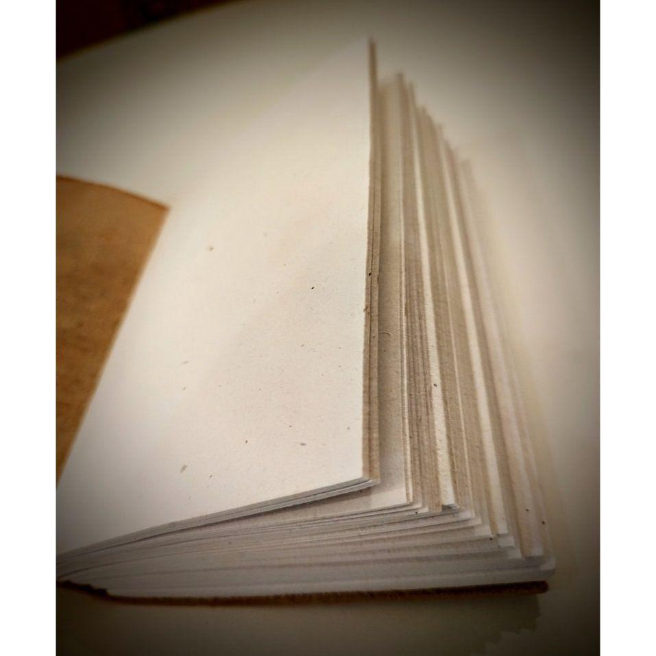 Caiet cu încuietori maro încuiat din piele vintage lucrat manual în relief - Cartea umbrelor realizată manual - Jurnal de scris unisex - Jurnal reîncărcat