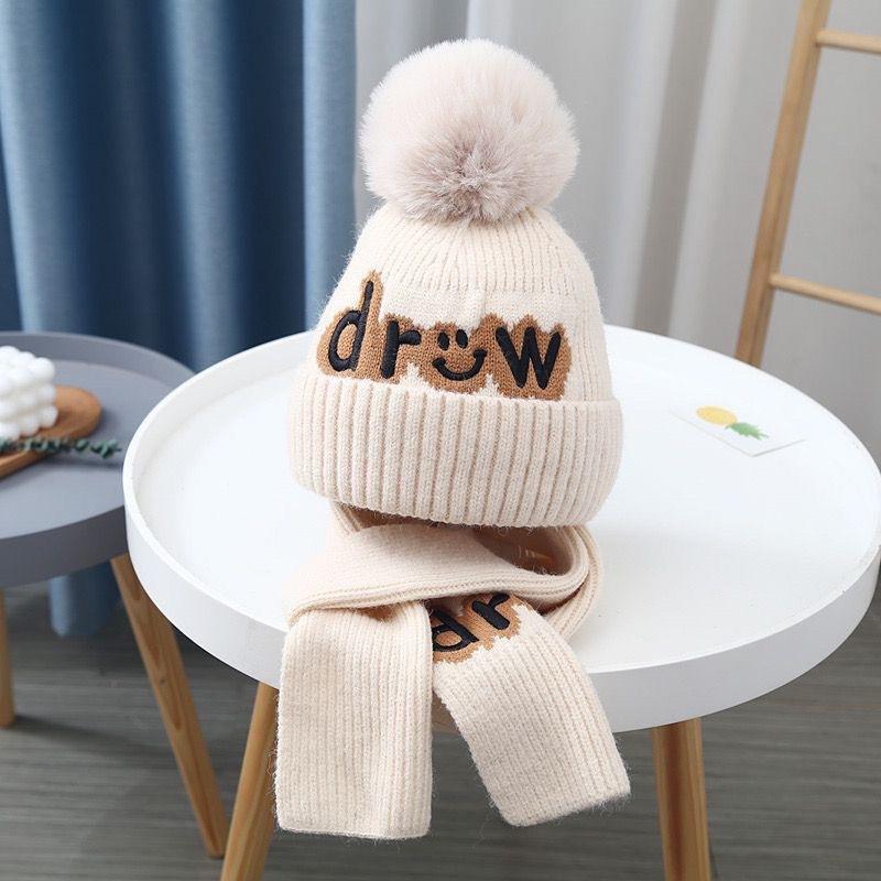 Autumn and winter children's hat boy bear wool hat girl knitted cotton warm baby hat scarf two-piece set