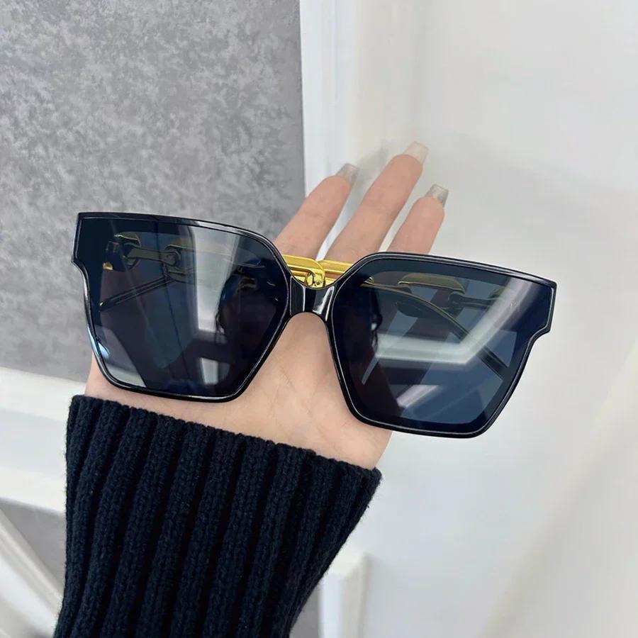 Stylish Square Sunglasses Women Men Classic Retro Fashion Glasses Casual  Female Male