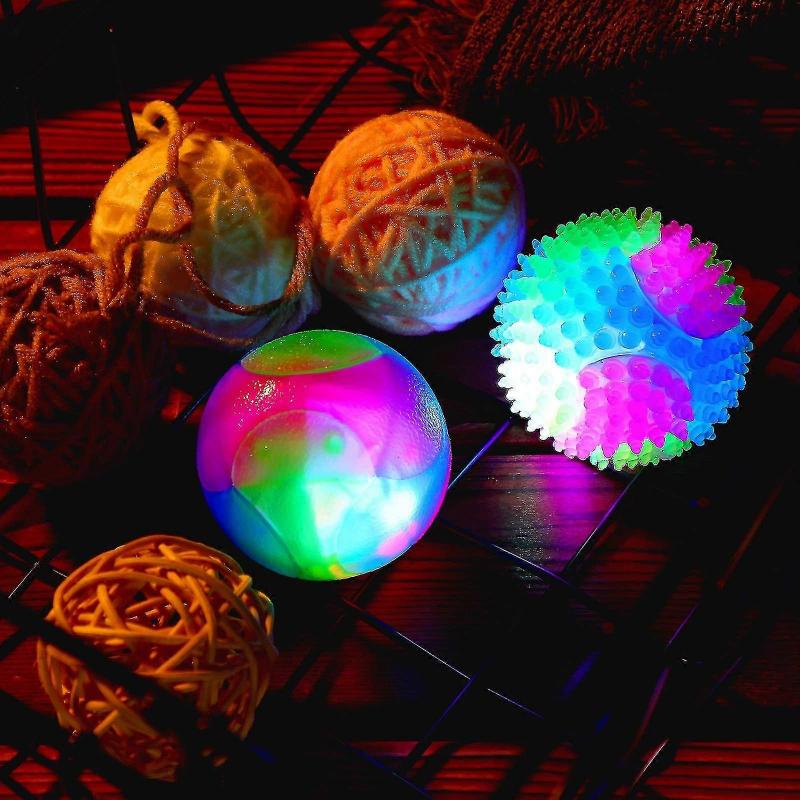 4 Pieces Light Up Dog Balls Glowing Elastic Balls Led Flashing Spike Pet Balls Molar Ball Pet Light Color Balls Interactive