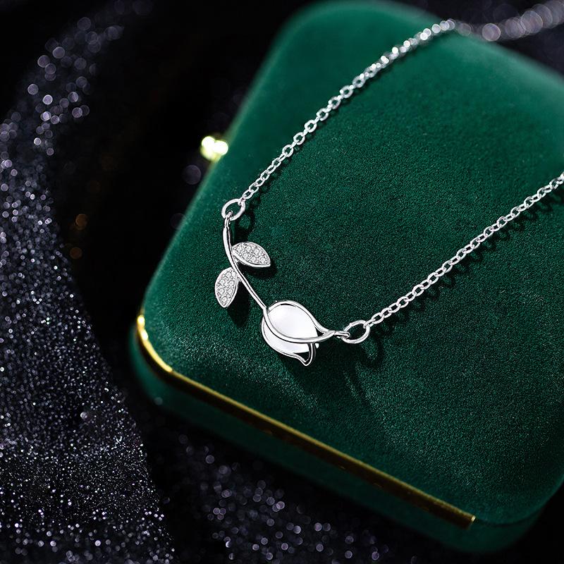 Imitation Opal Tulip Necklace Women's Light Luxury Niche Micro-inlaid Zircon Flower Collarbone Chain