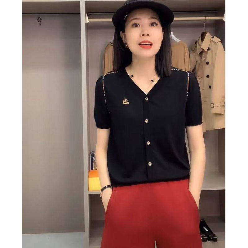 

European Station Thin Tencel Pullover V-neck T-shirt Short Sleeve