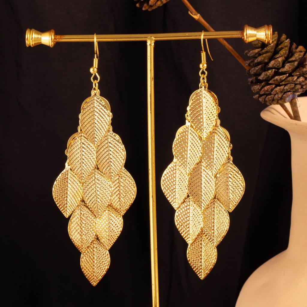 Personalized Indian Baroque Retro Wind Willow Leaf Long Women'S Earrings Hollow Love Multi-Layer Fringed Earrings