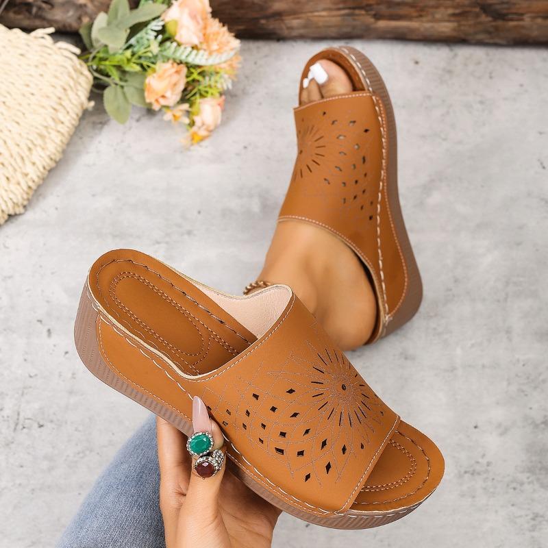 Sommer Neu Übergröße Hohl Keil Sandalen Hausschuhe Damen Einfach Offene Zehen Plattform Höhe-Erhöhend Sandalen